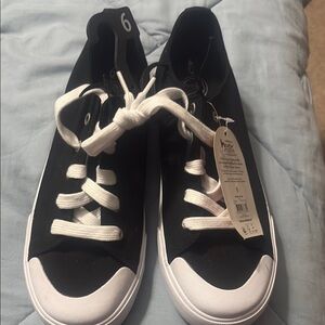 Wonder Nation Black and White Kids Sneakers